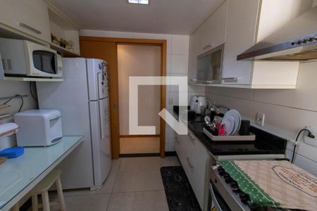 Apartamento à venda com 98m², 3 quartos e 1 vagaCozinha