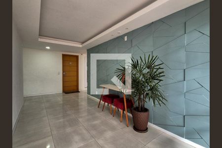 Apartamento para alugar com 155m², 4 quartos e 2 vagas Apartamento para alugar com 155m², 4 quartos e 2 vagasHall de entrada