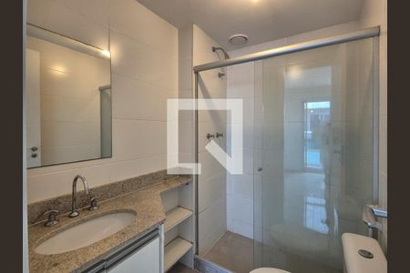 Apartamento para alugar com 155m², 4 quartos e 2 vagas Apartamento para alugar com 155m², 4 quartos e 2 vagasBanheiro da Suíte 1