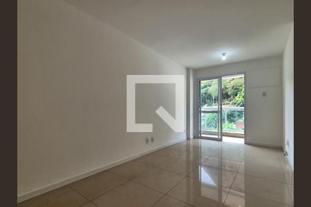 Apartamento para alugar com 155m², 4 quartos e 2 vagas Apartamento para alugar com 155m², 4 quartos e 2 vagasSala