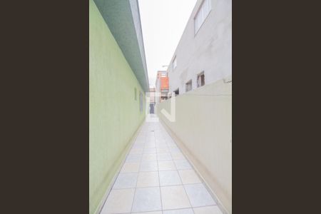 Casa à venda com 120m², 3 quartos e 4 vagas Casa à venda com 120m², 3 quartos e 4 vagasCorredor