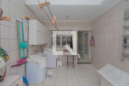 Casa à venda com 120m², 3 quartos e 4 vagas Casa à venda com 120m², 3 quartos e 4 vagasÁrea de Serviço