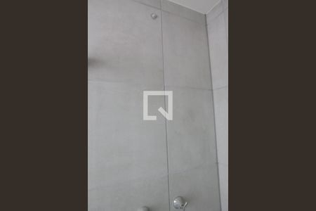 Banheiro de apartamento para alugar com 1 quarto, 29m² em Várzea da Barra Funda, São Paulo