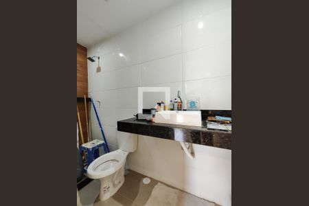 Apartamento à venda com 78m², 2 quartos e sem vagaBanheiro da Suíte