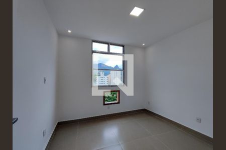 Apartamento à venda com 78m², 2 quartos e sem vagaQuarto 