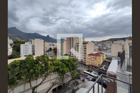 Apartamento à venda com 78m², 2 quartos e sem vagaVista da Sacada