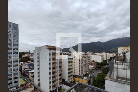 Apartamento à venda com 78m², 2 quartos e sem vagaVista da Sacada