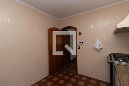 Casa à venda com 430m², 5 quartos e 5 vagasCozinha