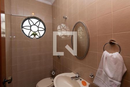 Casa à venda com 430m², 5 quartos e 5 vagasLavabo 2