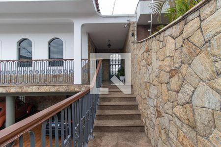 Casa à venda com 430m², 5 quartos e 5 vagasEntrada