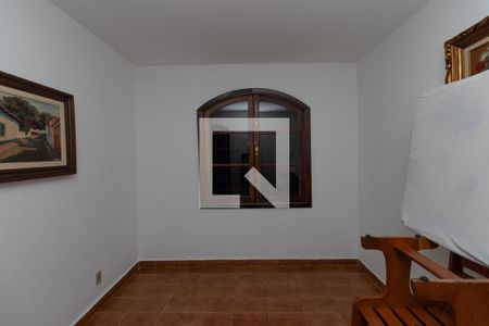 Casa à venda com 430m², 5 quartos e 5 vagasQuarto de Serviço