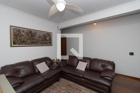 Casa à venda com 430m², 5 quartos e 5 vagasSala de Lareira