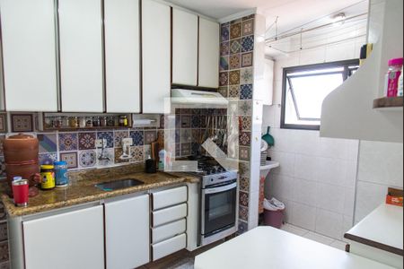 Apartamento à venda com 65m², 2 quartos e 1 vagaCozinha