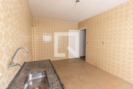 Cozinha de casa para alugar com 2 quartos, 70m² em Vila Amália (zona Norte), São Paulo