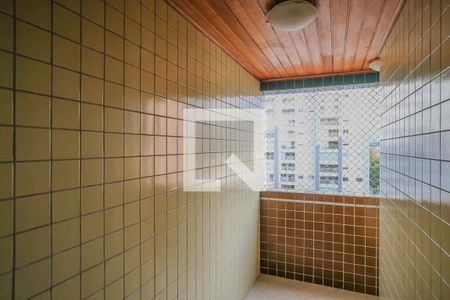 Apartamento à venda com 176m², 4 quartos e 3 vagasVaranda da suíte 4