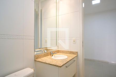 Apartamento à venda com 176m², 4 quartos e 3 vagasBanheiro da suíte 4