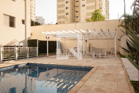 Apartamento para alugar com 84m², 2 quartos e 2 vagasÁrea comum - Piscina