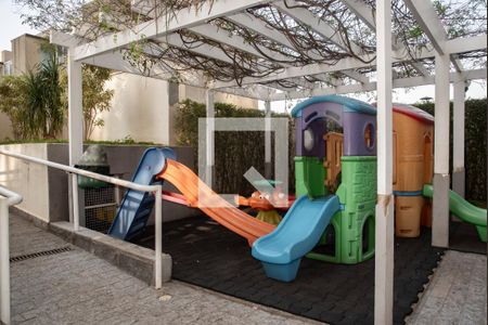 Apartamento para alugar com 84m², 2 quartos e 2 vagasÁrea comum - Playground