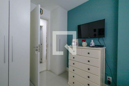 Apartamento para alugar com 80m², 2 quartos e 2 vagas Apartamento para alugar com 80m², 2 quartos e 2 vagasQuarto