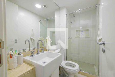 Apartamento para alugar com 80m², 2 quartos e 2 vagas Apartamento para alugar com 80m², 2 quartos e 2 vagasBanheiro Social