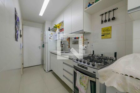 Apartamento para alugar com 80m², 2 quartos e 2 vagas Apartamento para alugar com 80m², 2 quartos e 2 vagasCozinha