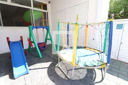 Apartamento à venda com 93m², 3 quartos e 2 vagasÁrea comum - Playground