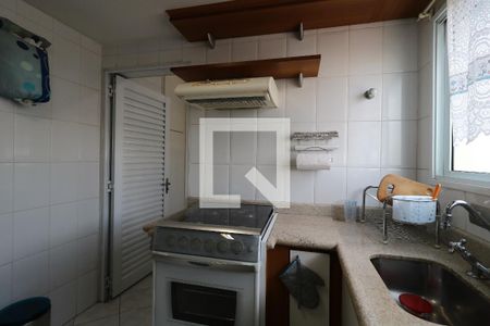 Apartamento para alugar com 71m², 2 quartos e 2 vagasCozinha