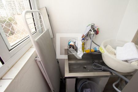 Apartamento para alugar com 60m², 2 quartos e 1 vagaÁrea de Serviço