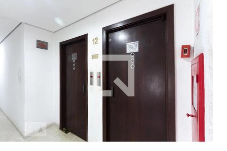 Apartamento para alugar com 60m², 2 quartos e 1 vagaHall social