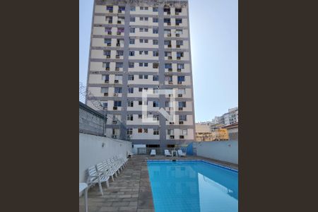 Apartamento para alugar com 150m², 4 quartos e 2 vagasÁrea comum - Piscina
