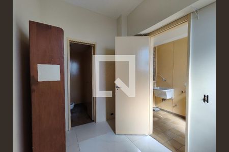 Apartamento para alugar com 150m², 4 quartos e 2 vagasQuarto de Serviço