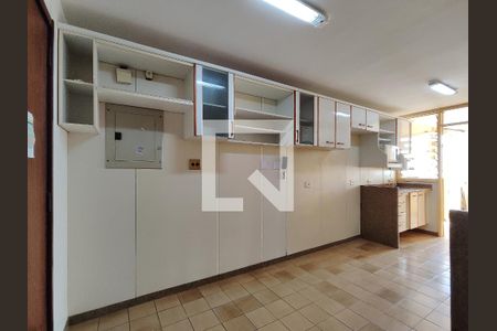Apartamento para alugar com 150m², 4 quartos e 2 vagasCozinha