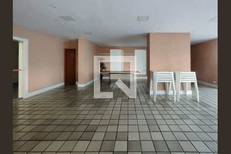 Apartamento para alugar com 150m², 4 quartos e 2 vagasÁrea comum - Salão de festas