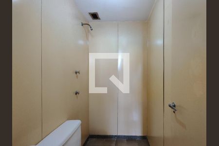 Apartamento para alugar com 150m², 4 quartos e 2 vagasBanheiro de serviço