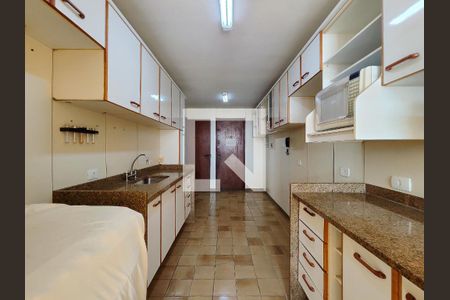 Apartamento para alugar com 150m², 4 quartos e 2 vagasCozinha