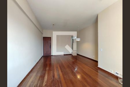 Sala de apartamento para alugar com 4 quartos, 150m² em Grajaú, Rio de Janeiro