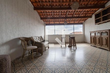 Casa à venda com 190m², 2 quartos e 2 vagasVista Quarto 2