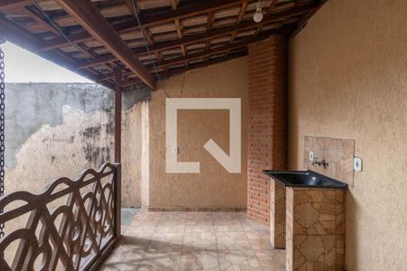 Casa à venda com 190m², 2 quartos e 2 vagasÁrea de Serviço