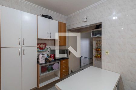 Casa à venda com 190m², 2 quartos e 2 vagasCozinha 