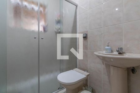 Casa à venda com 190m², 2 quartos e 2 vagasBanheiro 