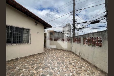 Casa à venda com 175m², 2 quartos e 2 vagasGaragem