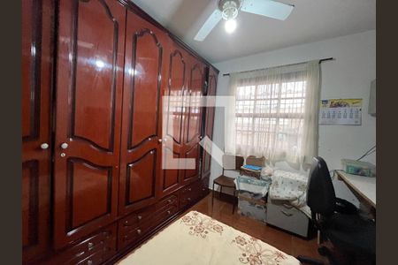 Casa à venda com 175m², 2 quartos e 2 vagasQuarto 2