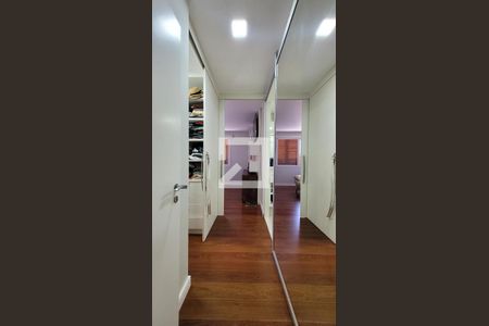 Casa de condomínio à venda com 600m², 7 quartos e 8 vagasSuíte 2 master 