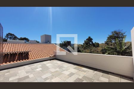 Casa de condomínio à venda com 600m², 7 quartos e 8 vagasCobertura