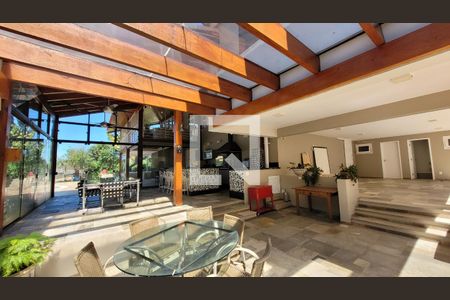 Casa de condomínio à venda com 600m², 7 quartos e 8 vagasÁrea externa