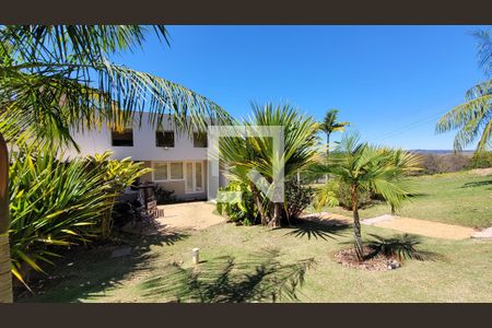 Casa de condomínio à venda com 600m², 7 quartos e 8 vagasFachada