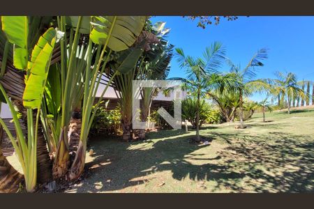 Casa de condomínio à venda com 600m², 7 quartos e 8 vagasFachada