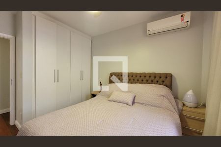 Casa de condomínio à venda com 600m², 7 quartos e 8 vagasQuarto 1