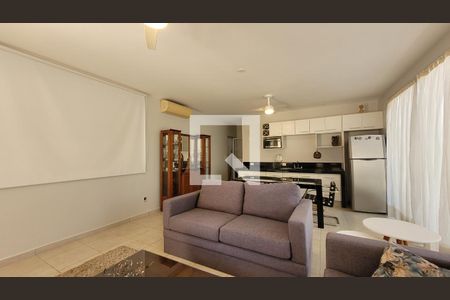 Casa de condomínio à venda com 600m², 7 quartos e 8 vagasCasa de Hospede - Sala