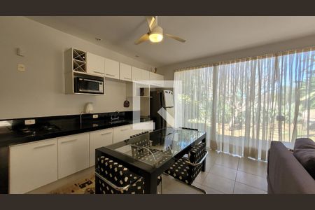 Casa de condomínio à venda com 600m², 7 quartos e 8 vagasCasa de Hospede - Sala